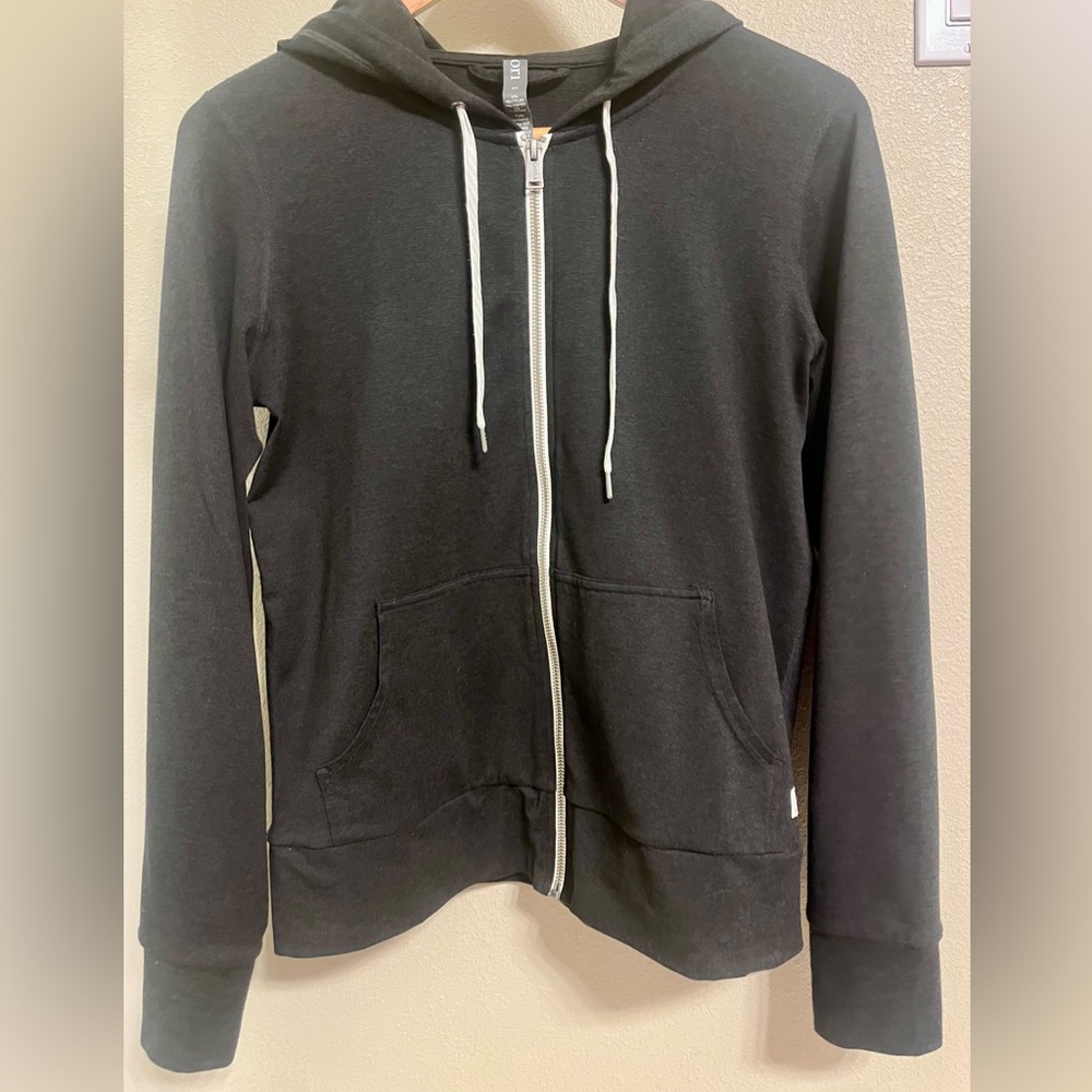 Black VUORI Zip/Hoodie Sweatshirt